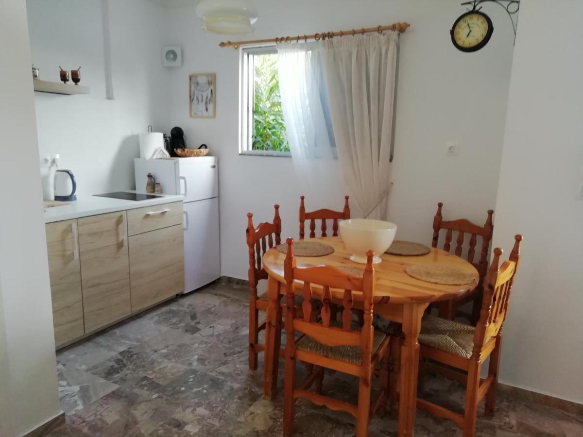 Perigiali Beach Apartment - 2 Free Bikes Perigialion Dış mekan fotoğraf